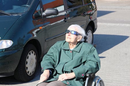 Baader Solar Viewer AstroSolar® Silver/Gold Eclipse Glasses (single piece packaging) - 2420001 - Image 13