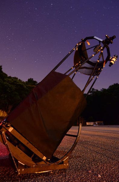 Hubble Optics 16" Premium Ultra Lightweight Dobsonian - Image 4